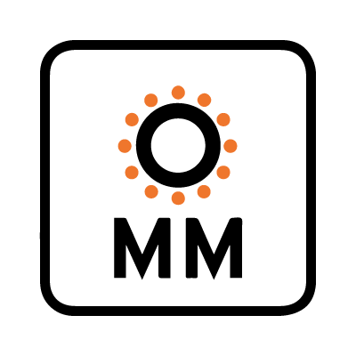 Logo mit einem orangefarbenen Kreis und Punkten darüber, sowie den Buchstaben „MM“ in schwarzer Schrift.