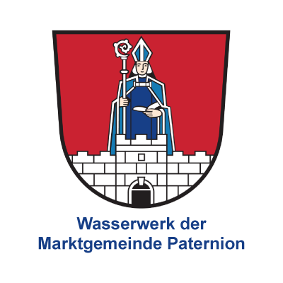 Wappen mit einem Ritter auf einer Mauer, darunter der Schriftzug „Wasserwerk der Marktgemeinde Pömerkön“.